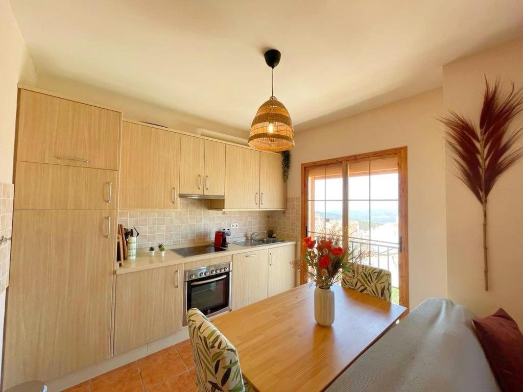 Modern, Bright And Comfortable Apartment With Shared Roof Terrace Canillas de Aceituno ภายนอก รูปภาพ